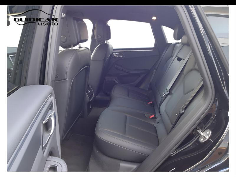 GuidiCar - PORSCHE Macan 2022 Macan 2.0 265cv pdk Usato
