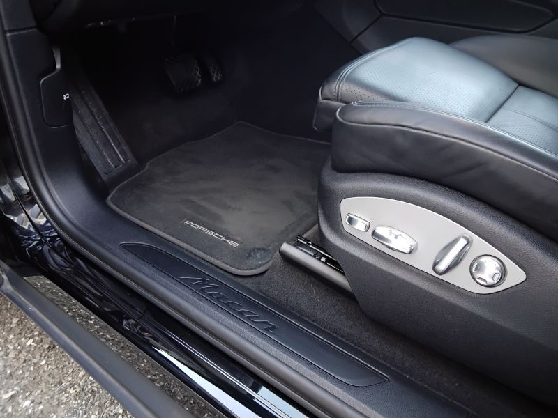 GuidiCar - PORSCHE Macan 2022 Macan 2.0 265cv pdk Usato