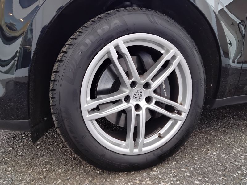 GuidiCar - PORSCHE Macan 2022 Macan 2.0 265cv pdk Usato