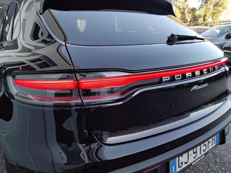 GuidiCar - PORSCHE Macan 2022 Macan 2.0 265cv pdk Usato