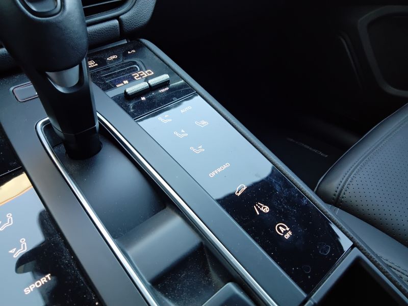 GuidiCar - PORSCHE Macan 2022 Macan 2.0 265cv pdk Usato