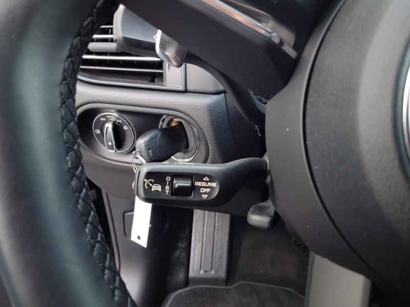 GuidiCar - PORSCHE Macan 2022 Macan 2.0 265cv pdk Usato