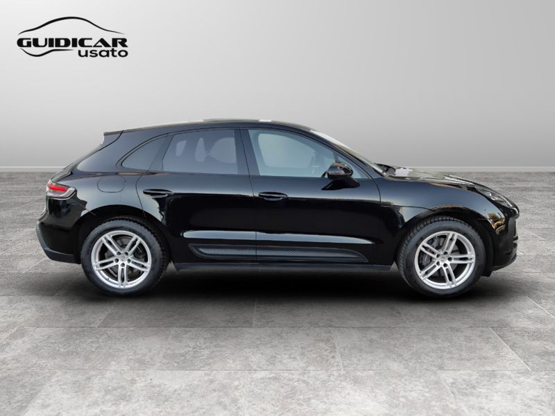 GuidiCar - PORSCHE Macan 2022 Macan 2.0 265cv pdk Usato