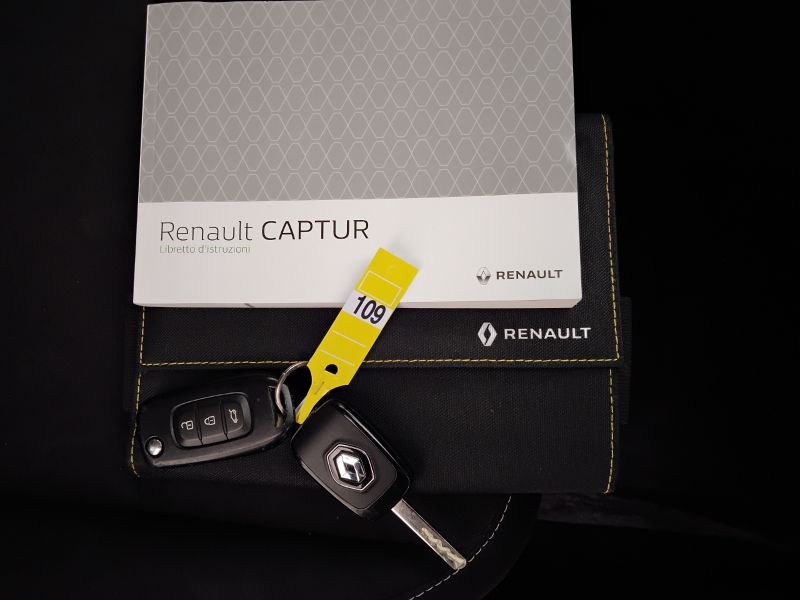 GuidiCar - RENAULT Captur 2020 Captur 1.0 tce Intens 100cv Usato