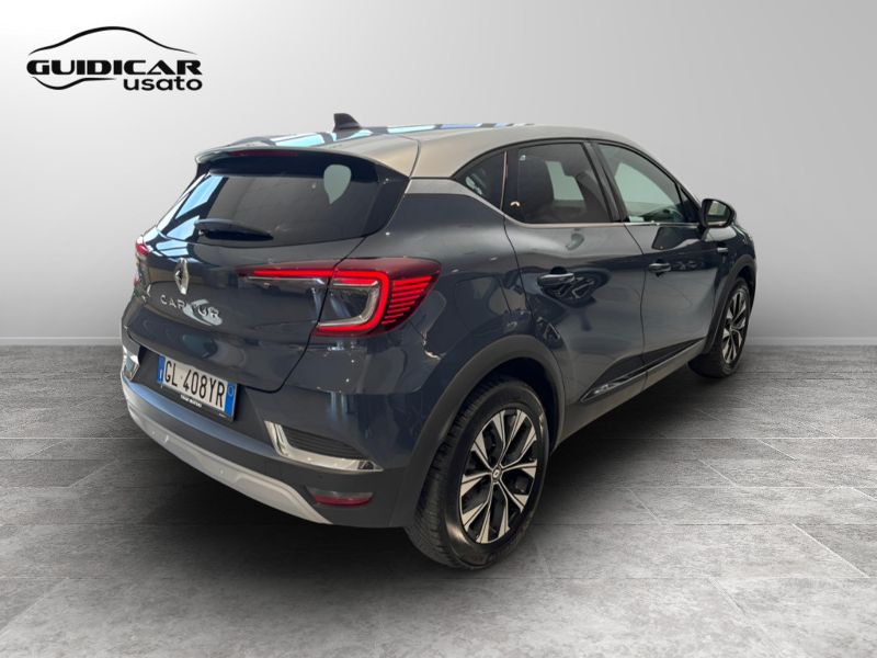 GuidiCar - RENAULT Captur 2022 Captur 1.0 tce Intens Gpl 100cv my21 Usato
