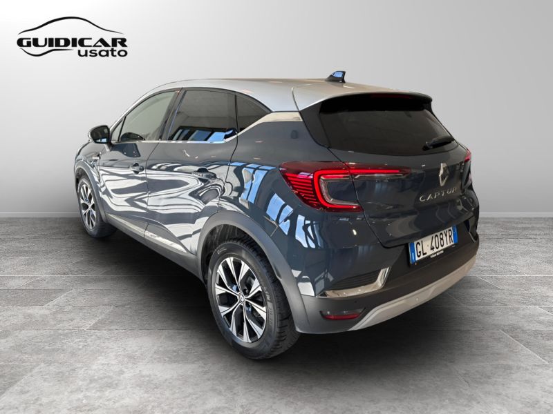 GuidiCar - RENAULT Captur 2022 Captur 1.0 tce Intens Gpl 100cv my21 Usato