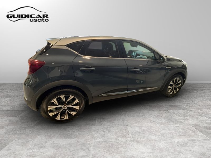 GuidiCar - RENAULT Captur 2022 Captur 1.0 tce Intens Gpl 100cv my21 Usato