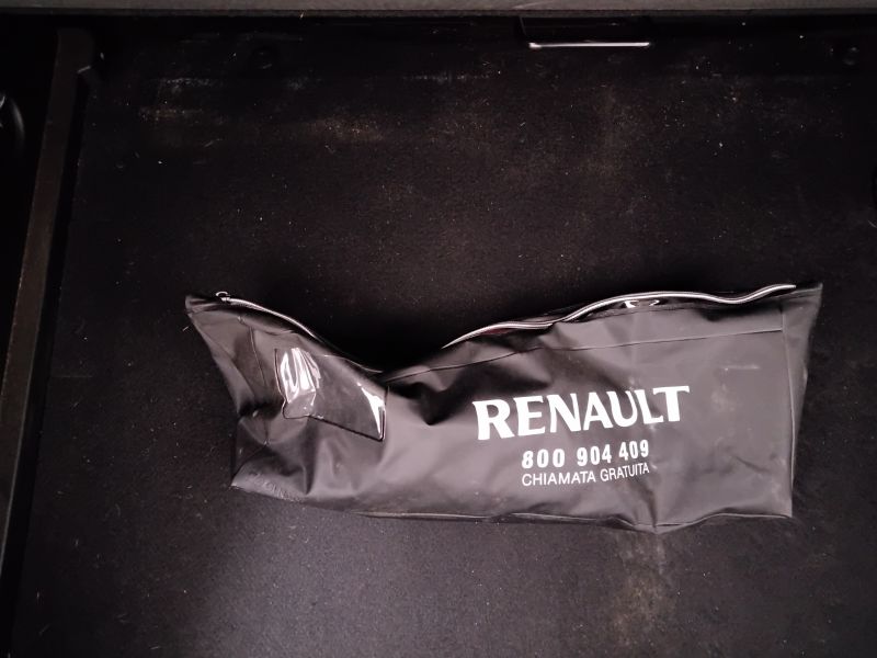 GuidiCar - RENAULT Captur 2020 Captur 1.5 blue dci Intens 95cv Usato