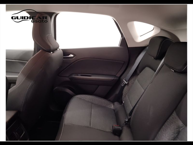 GuidiCar - RENAULT Captur 2022 Captur 1.6 hybrid Zen E-Tech 145cv auto Usato