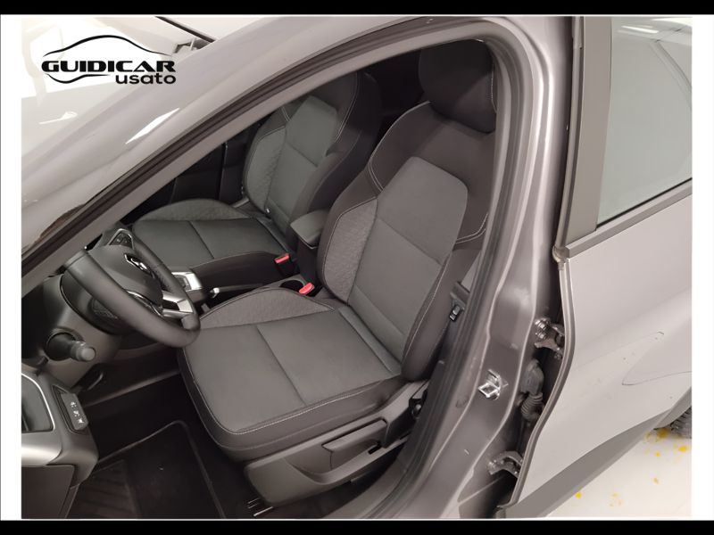 GuidiCar - RENAULT Captur 2022 Captur 1.6 hybrid Zen E-Tech 145cv auto Usato