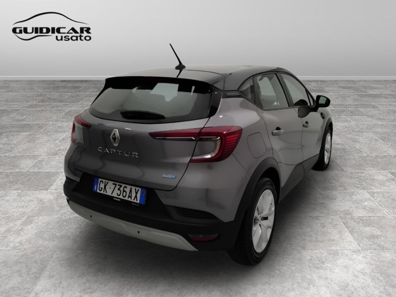 GuidiCar - RENAULT Captur 2022 Captur 1.6 hybrid Zen E-Tech 145cv auto Usato