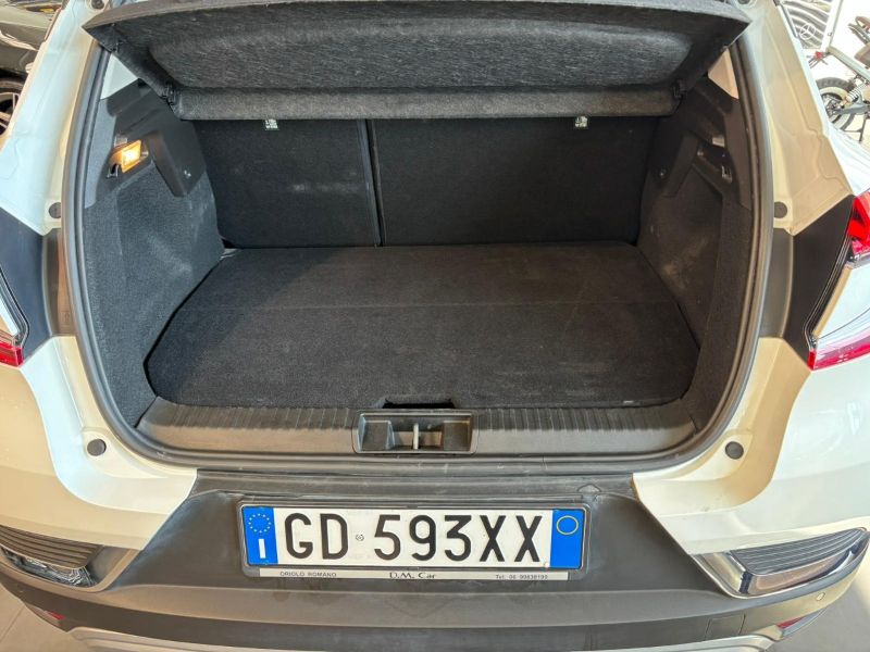 GuidiCar - RENAULT Captur 2021 Captur 1.6 plug-in hybrid Intens E-Tech 160cv auto my21 Usato