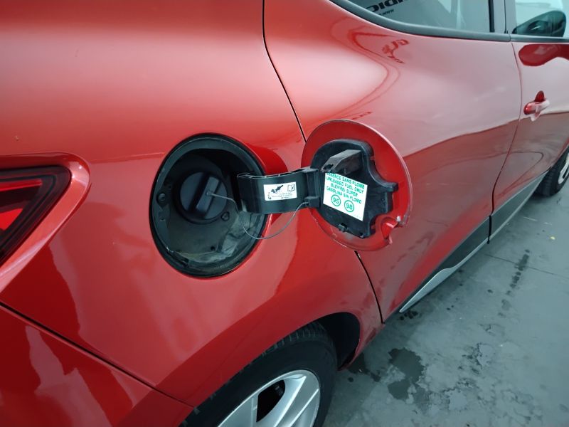GuidiCar - RENAULT Clio 2014 Clio 5p 1.2 Live 75cv Usato
