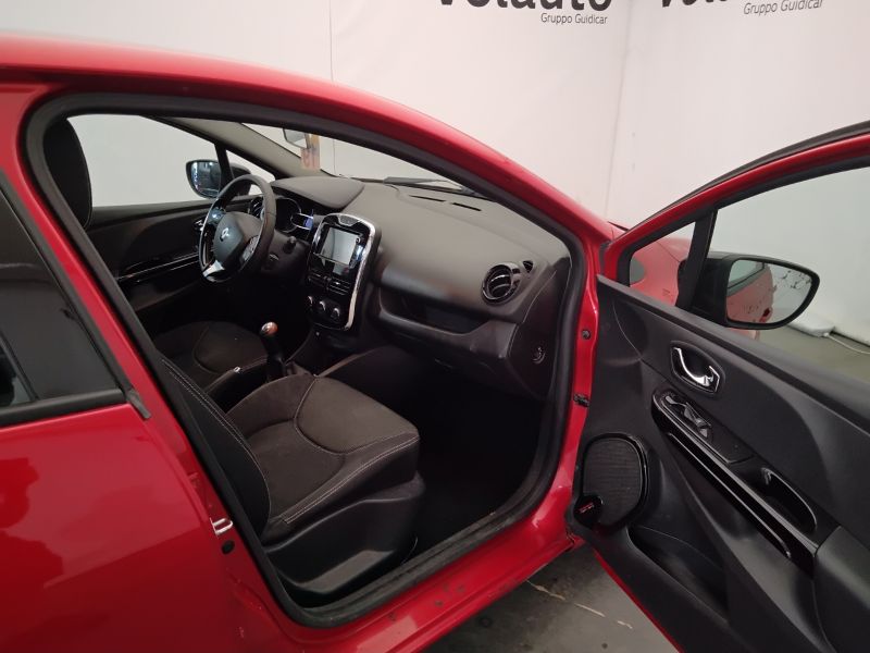 GuidiCar - RENAULT Clio 2014 Clio 5p 1.2 Live 75cv Usato