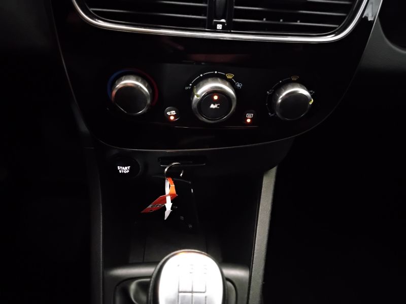 GuidiCar - RENAULT Clio 2018 Clio 0.9 tce energy Life Gpl 90cv Usato