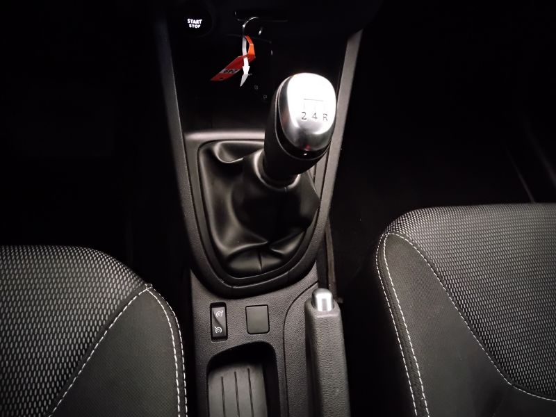 GuidiCar - RENAULT Clio 2018 Clio 0.9 tce energy Life Gpl 90cv Usato