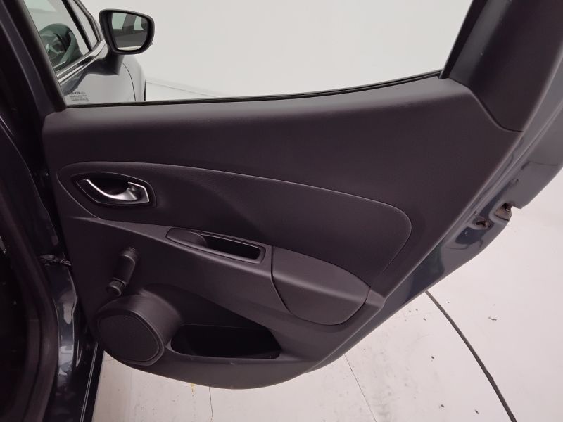 GuidiCar - RENAULT Clio 2017 Clio 1.5 dci energy Zen 75cv Usato