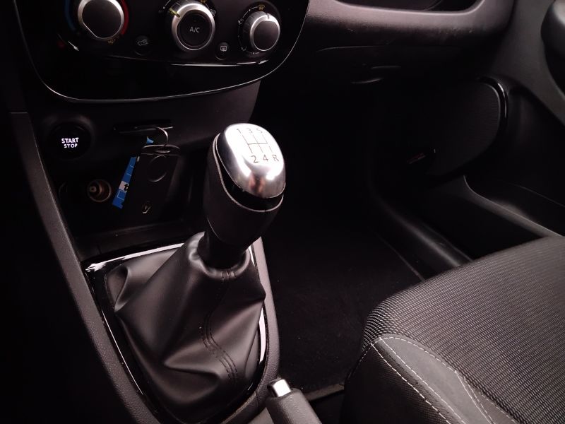 GuidiCar - RENAULT Clio 2017 Clio 1.5 dci energy Zen 75cv Usato