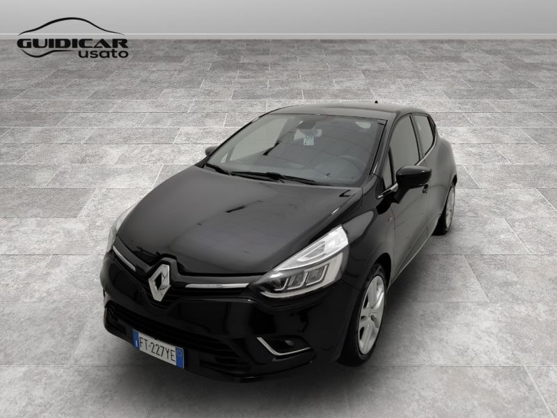 GuidiCar - RENAULT Clio 2019 Clio 1.5 dci Moschino Zen 75cv Usato