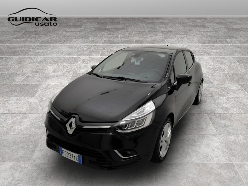 GuidiCar - RENAULT Clio 2019 Clio 1.5 dci Moschino Zen 75cv Usato