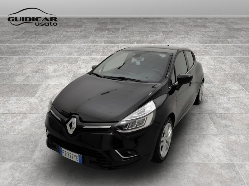 GuidiCar - RENAULT Clio 2019 Clio 1.5 dci Moschino Zen 75cv Usato