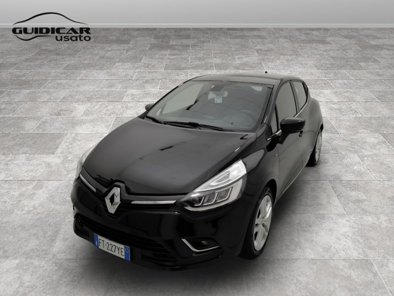 GuidiCar - RENAULT Clio 2019 Clio 1.5 dci Moschino Zen 75cv Usato