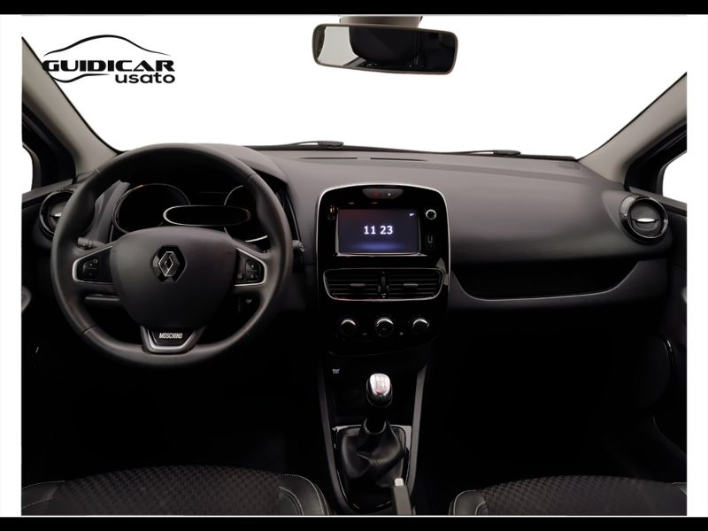 GuidiCar - RENAULT Clio 2019 Clio 1.5 dci Moschino Zen 75cv Usato