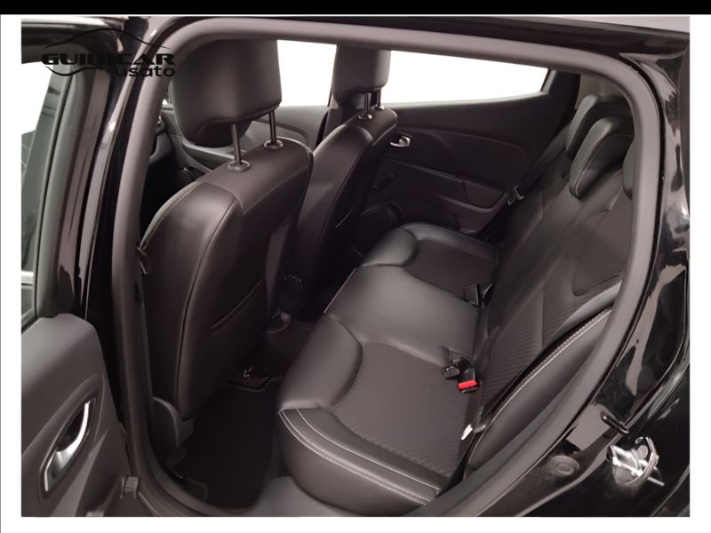 GuidiCar - RENAULT Clio 2019 Clio 1.5 dci Moschino Zen 75cv Usato