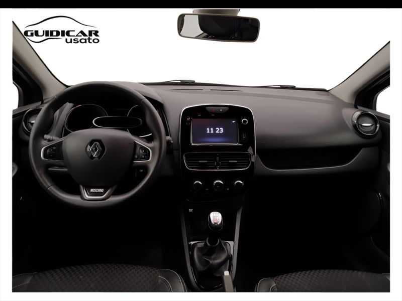 GuidiCar - RENAULT Clio 2019 Clio 1.5 dci Moschino Zen 75cv Usato