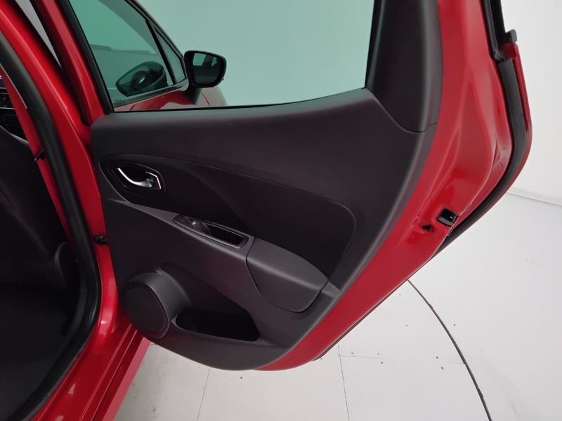GuidiCar - RENAULT Clio 2017 Clio 1.6 tce energy RS 200cv edc Usato