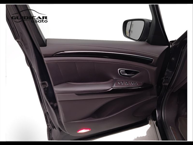 GuidiCar - RENAULT Espace 2015 Espace 1.6 dci energy Initiale Paris 160cv 7p.ti edc Usato