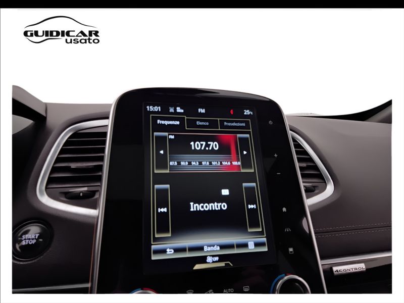 GuidiCar - RENAULT Espace 2015 Espace 1.6 dci energy Initiale Paris 160cv 7p.ti edc Usato