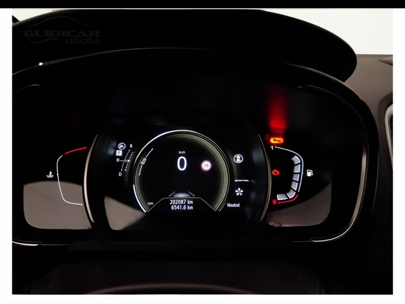 GuidiCar - RENAULT Espace 2015 Espace 1.6 dci energy Initiale Paris 160cv 7p.ti edc Usato