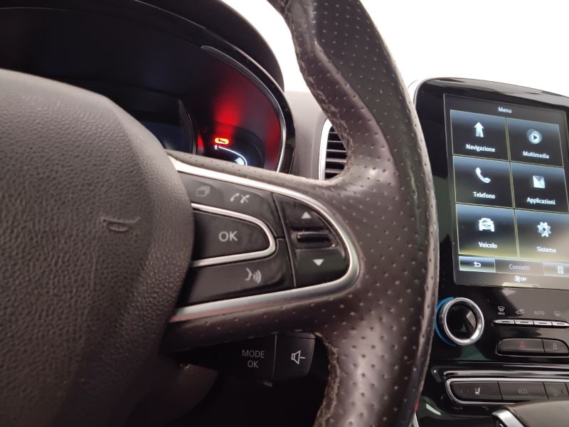 GuidiCar - RENAULT Espace 2015 Espace 1.6 dci energy Initiale Paris 160cv 7p.ti edc Usato