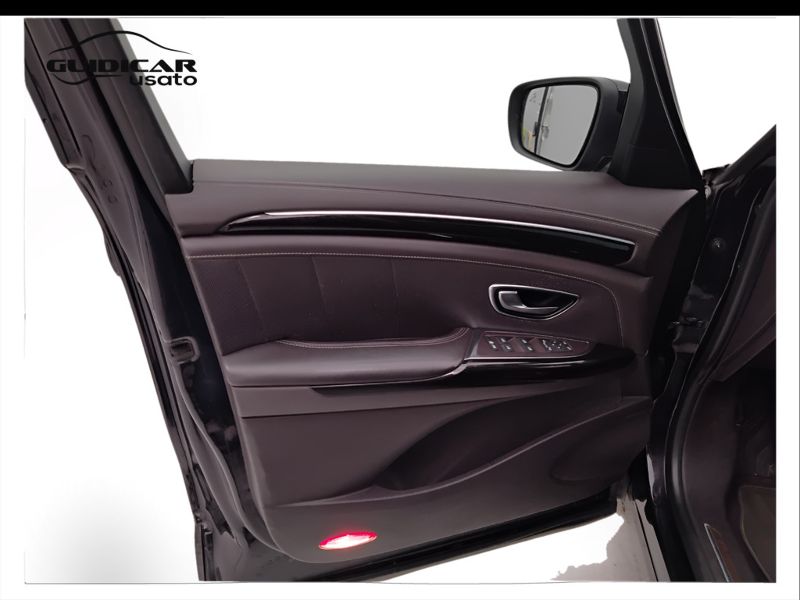 GuidiCar - RENAULT Espace 2015 Espace 1.6 dci energy Initiale Paris 160cv 7p.ti edc Usato