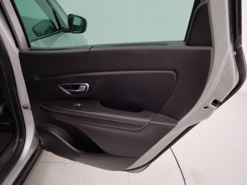 GuidiCar - RENAULT Scenic 2017 Grand Scenic 1.6 dci energy Intens 130cv Usato