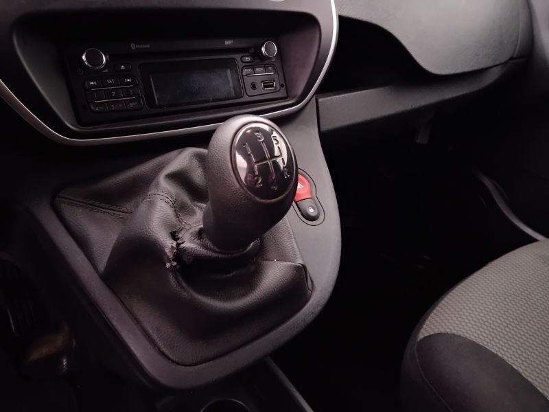 GuidiCar - RENAULT Kangoo 2018 kangoo express 1.5 dci 90cv energy S&S E6 Usato