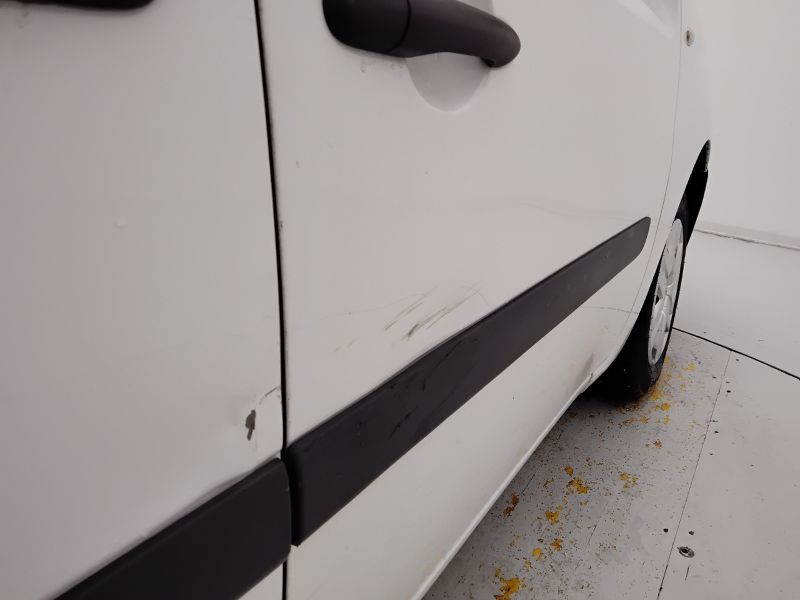 GuidiCar - RENAULT Kangoo 2018 kangoo express 1.5 dci 90cv energy S&S E6 Usato
