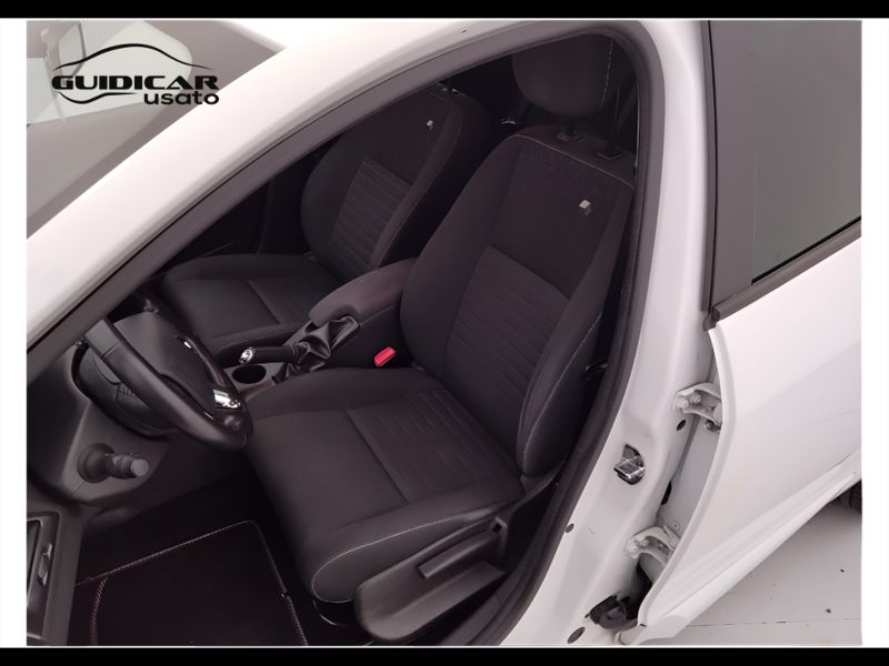 GuidiCar - RENAULT Megane 2015 Megane 1.6 Limited 110cv Usato