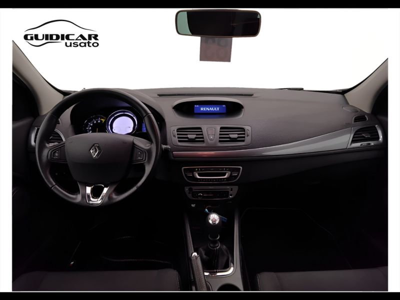GuidiCar - RENAULT Megane 2015 Megane 1.6 Limited 110cv Usato