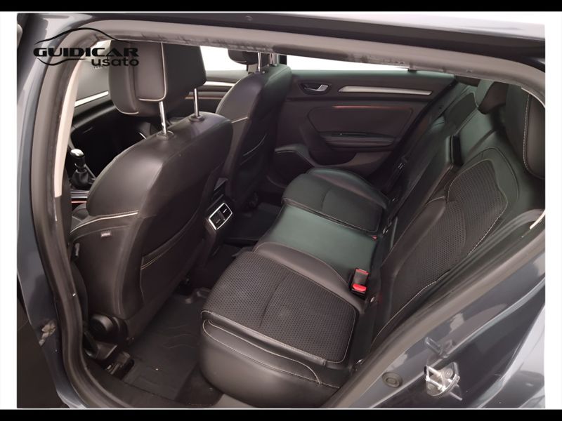 GuidiCar - RENAULT Megane 2017 Megane Sporter 1.5 dci energy Bose 110cv Usato