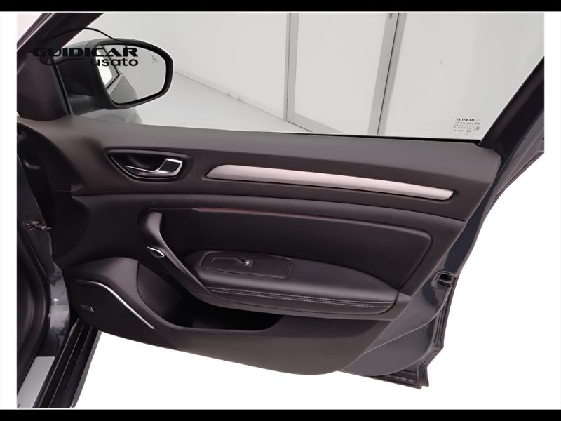 GuidiCar - RENAULT Megane 2017 Megane Sporter 1.5 dci energy Bose 110cv Usato