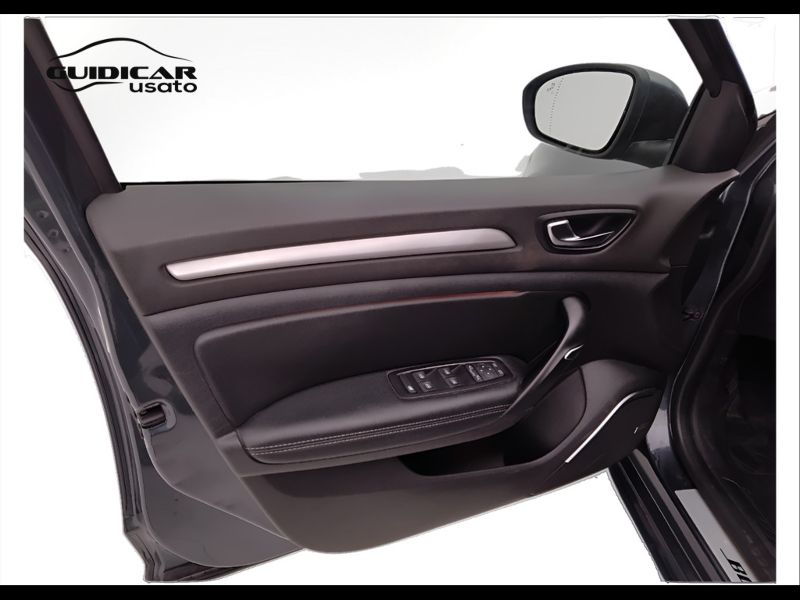 GuidiCar - RENAULT Megane 2017 Megane Sporter 1.5 dci energy Bose 110cv Usato