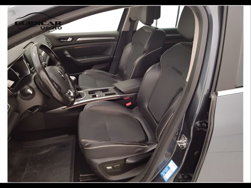 GuidiCar - RENAULT Megane 2017 Megane Sporter 1.5 dci energy Bose 110cv Usato
