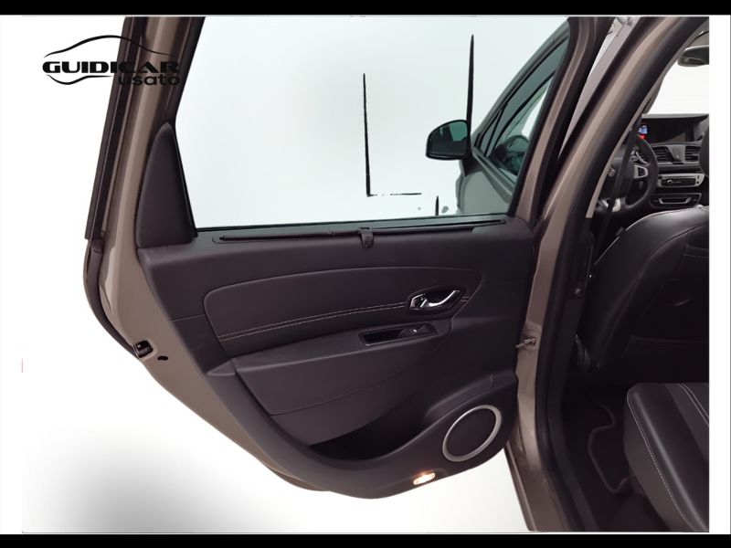GuidiCar - RENAULT Scenic 2012 Scenic X-Mod 1.5 dci Live s&s 110cv Usato