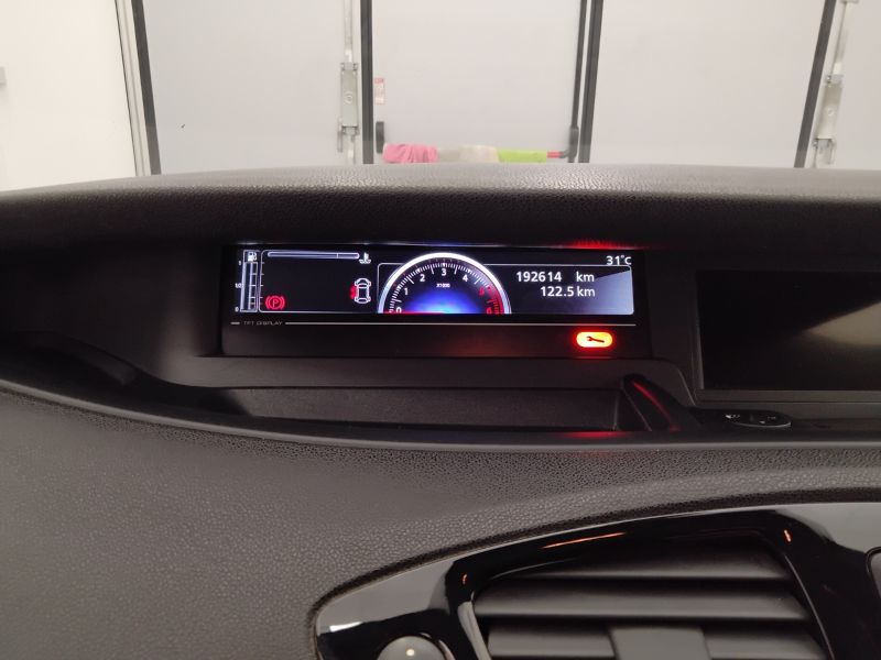 GuidiCar - RENAULT Scenic 2012 Scenic X-Mod 1.5 dci Live s&s 110cv Usato