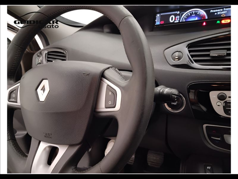 GuidiCar - RENAULT Scenic 2012 Scenic X-Mod 1.5 dci Live s&s 110cv Usato