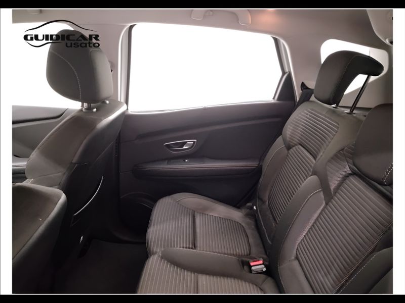 GuidiCar - RENAULT Scenic 2018 Scenic 1.5 dci energy Bose 110cv Usato