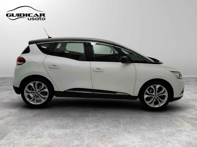 GuidiCar - RENAULT Scenic 2018 Scenic 1.5 dci energy Bose 110cv Usato