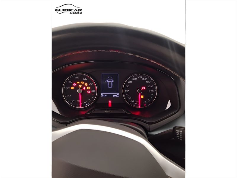 GuidiCar - SEAT Arona 2022 Arona 1.0 ecotsi Xperience 95cv Usato